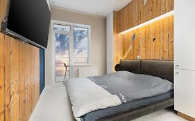 New Romantic Sea-View Studio By Odessa Beach